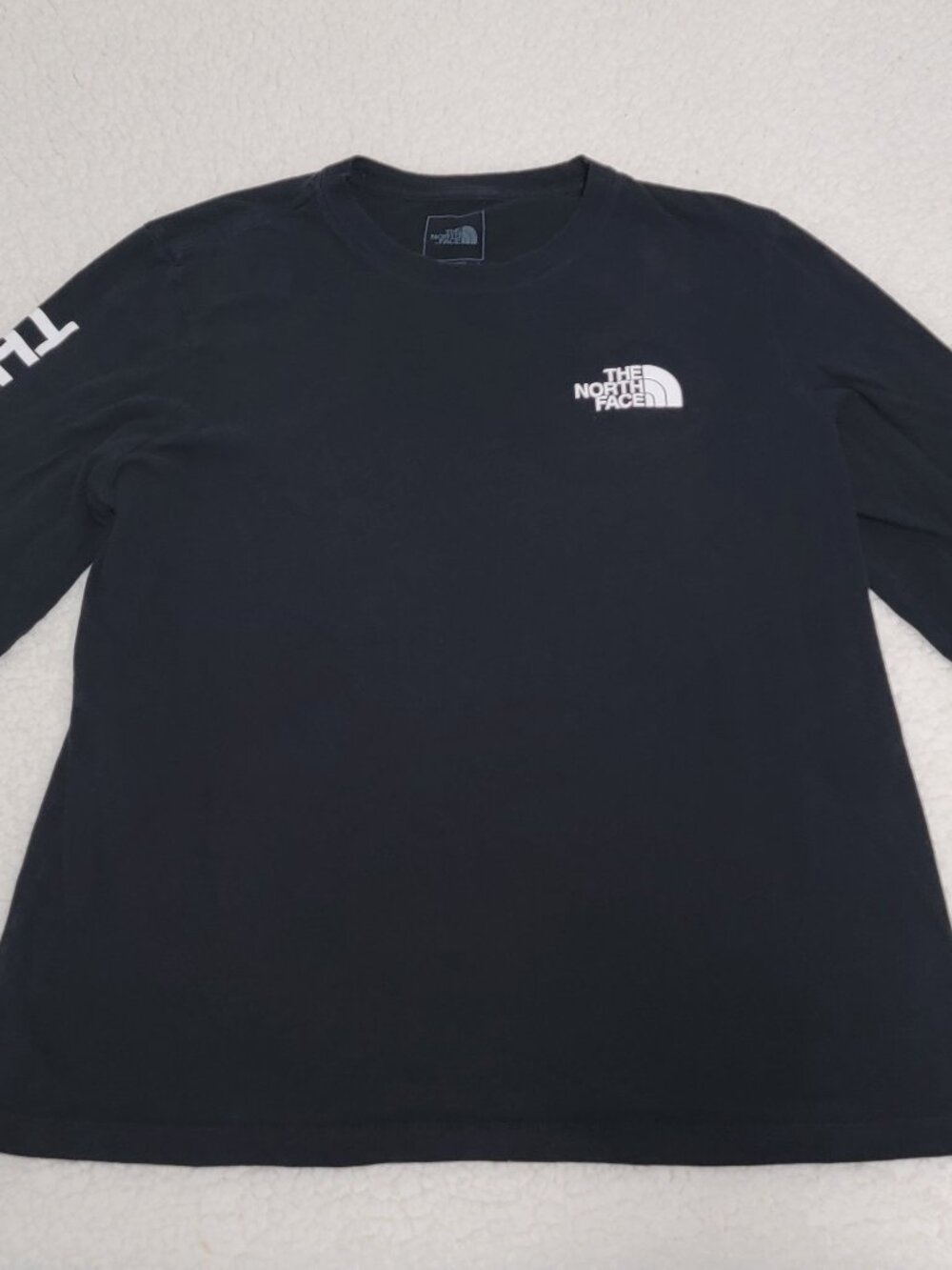 The North Face Women's Large Long Sleeve Graphic T-Shirt Black Sleeve Logo Cotto